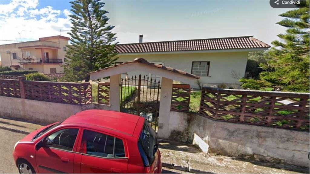 casa indipendente in vendita a Statte