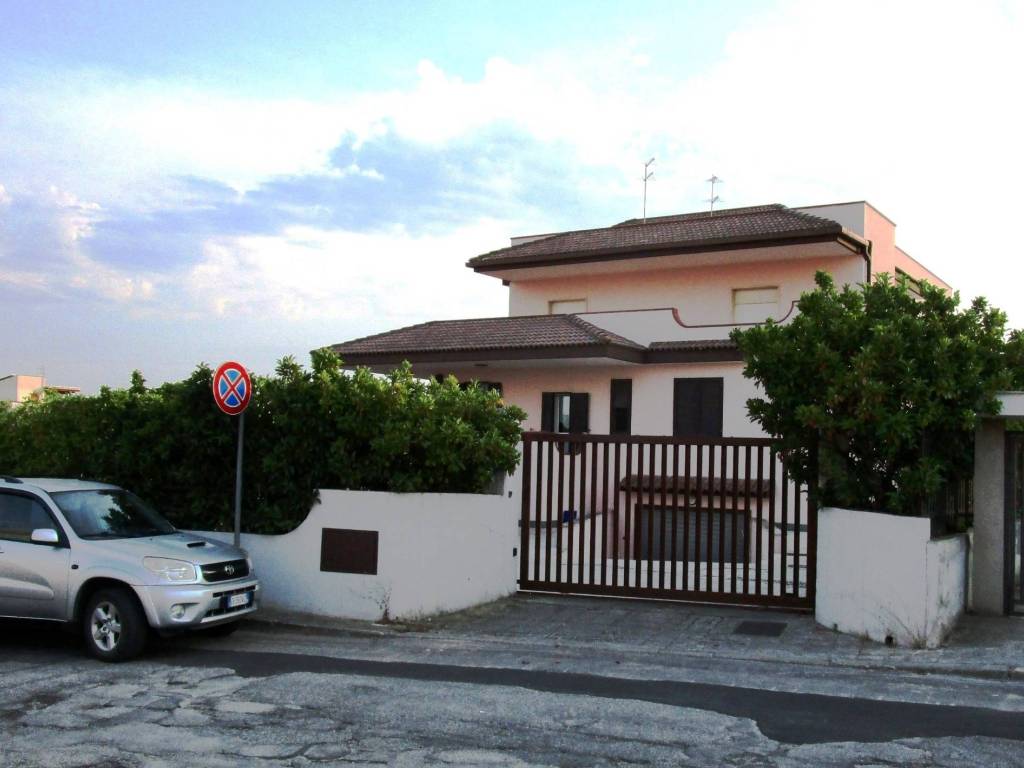 appartamento in vendita a Statte
