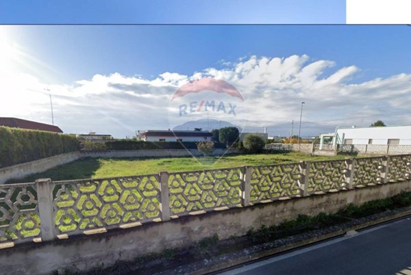 terreno edificabile in vendita a Statte