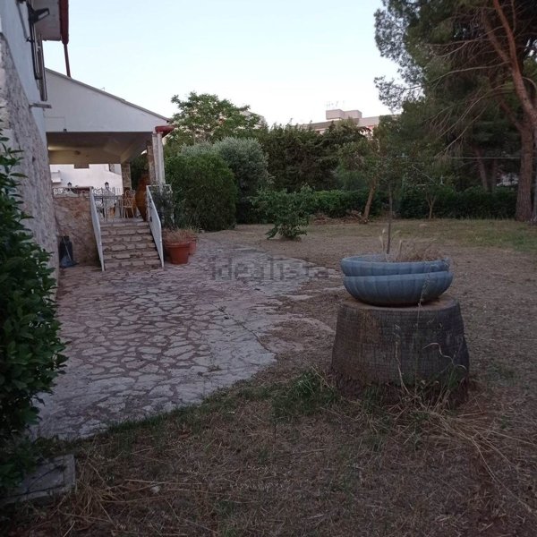 casa indipendente in vendita a Statte