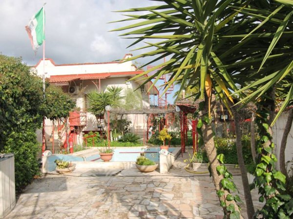 casa indipendente in vendita a Statte