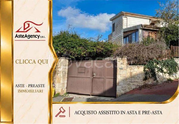 casa indipendente in vendita a Statte