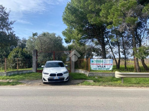 casa indipendente in vendita a Brindisi in zona La Rosa
