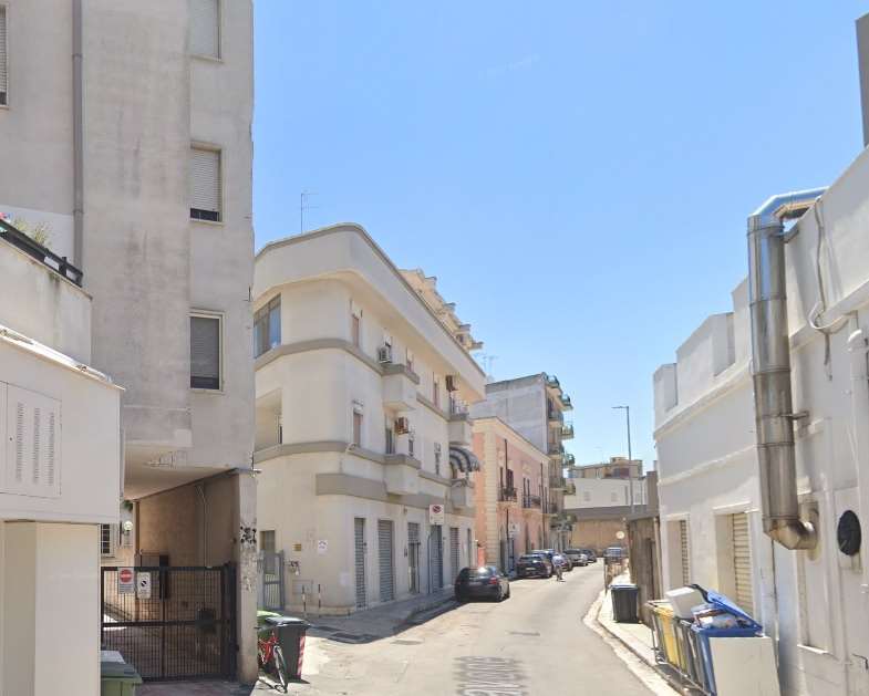 appartamento in vendita a Brindisi in zona Commenda
