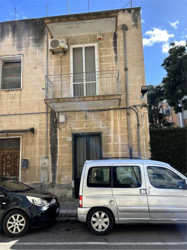 appartamento in vendita a Brindisi in zona Commenda