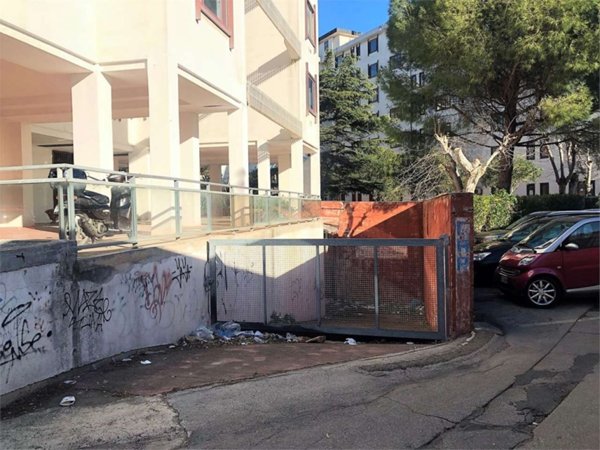 appartamento in vendita a Brindisi in zona Commenda