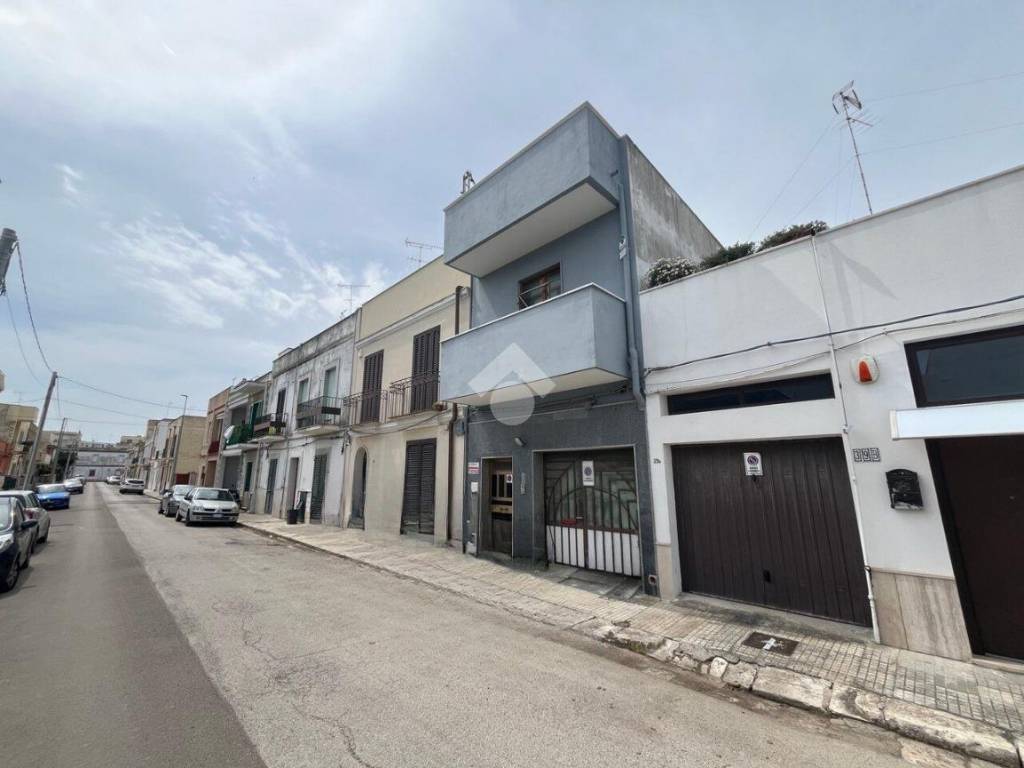 casa indipendente in vendita a Brindisi in zona Minnuta