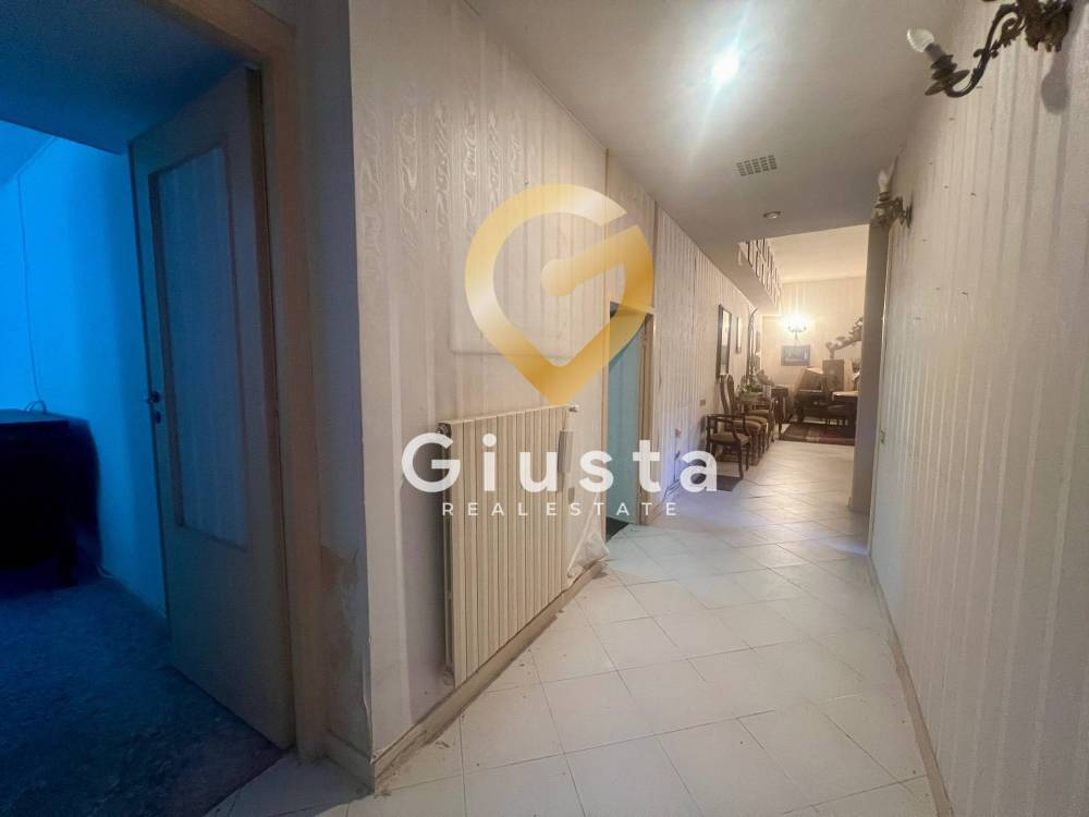 appartamento in vendita a Brindisi in zona Centro Città