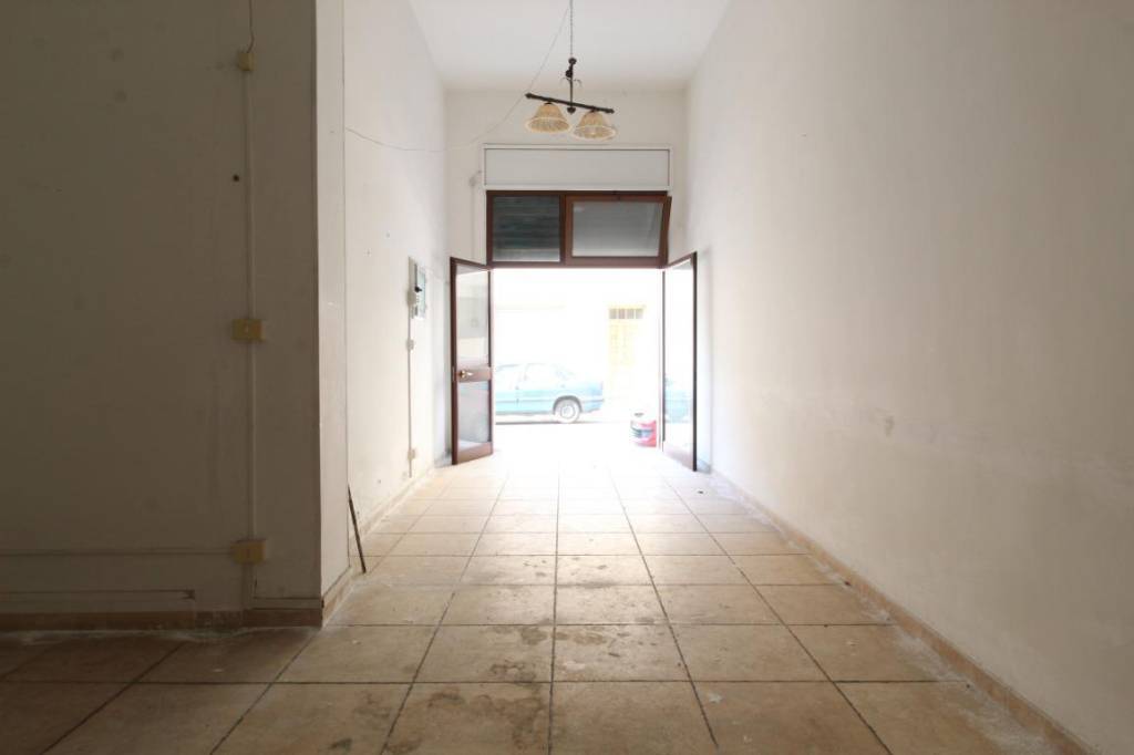 casa indipendente in vendita a Brindisi in zona Commenda
