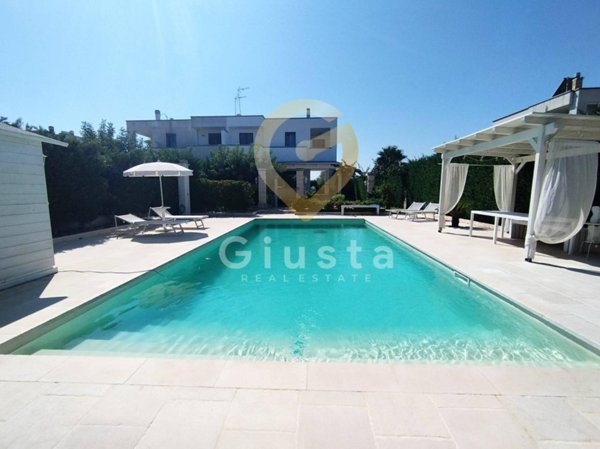 casa indipendente in vendita a Brindisi