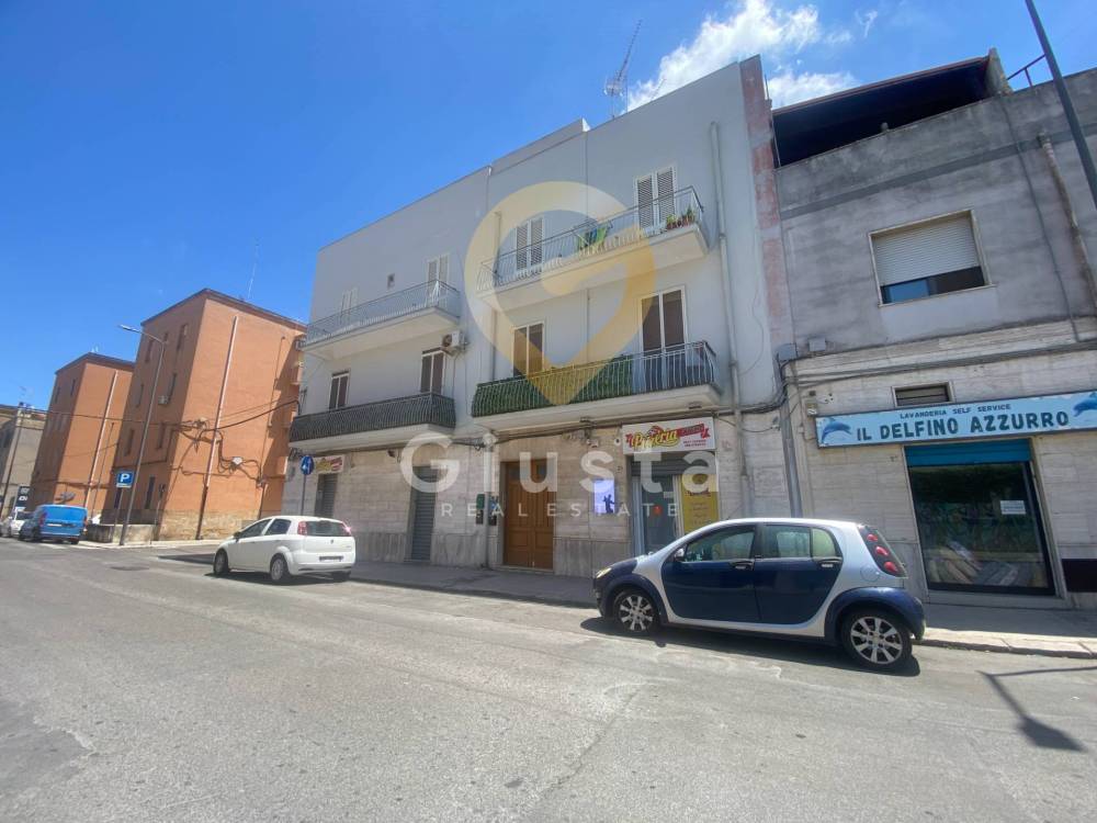 appartamento in vendita a Brindisi in zona Commenda