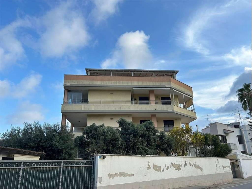 appartamento in vendita a Brindisi in zona Paradiso