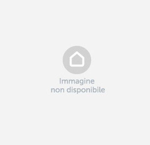 casa indipendente in vendita a Brindisi in zona Centro Città