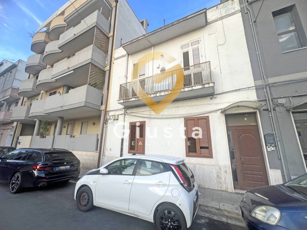 appartamento in vendita a Brindisi in zona Commenda