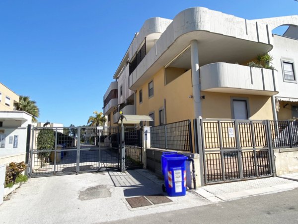 casa indipendente in vendita a Brindisi