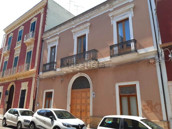 appartamento in vendita a Brindisi in zona Centro Città