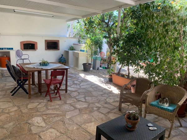 casa indipendente in vendita a Brindisi in zona Paradiso