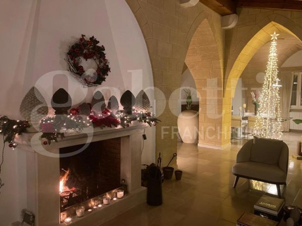 casa indipendente in vendita a Brindisi in zona Paradiso