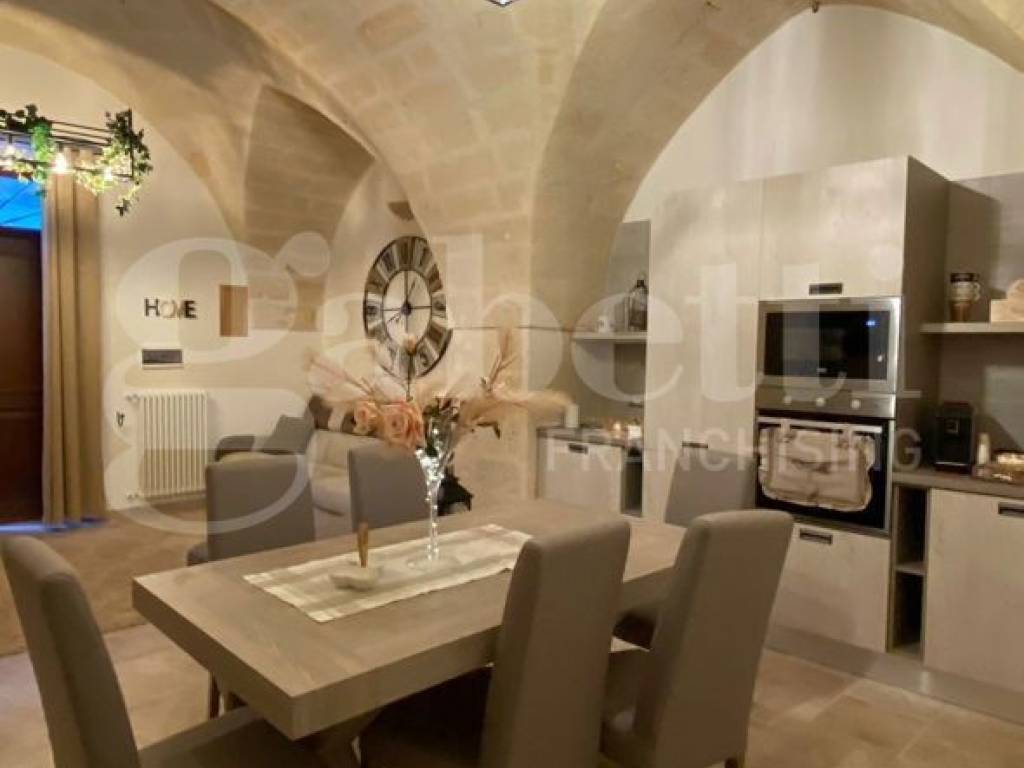 casa indipendente in vendita a Brindisi in zona Cappuccini