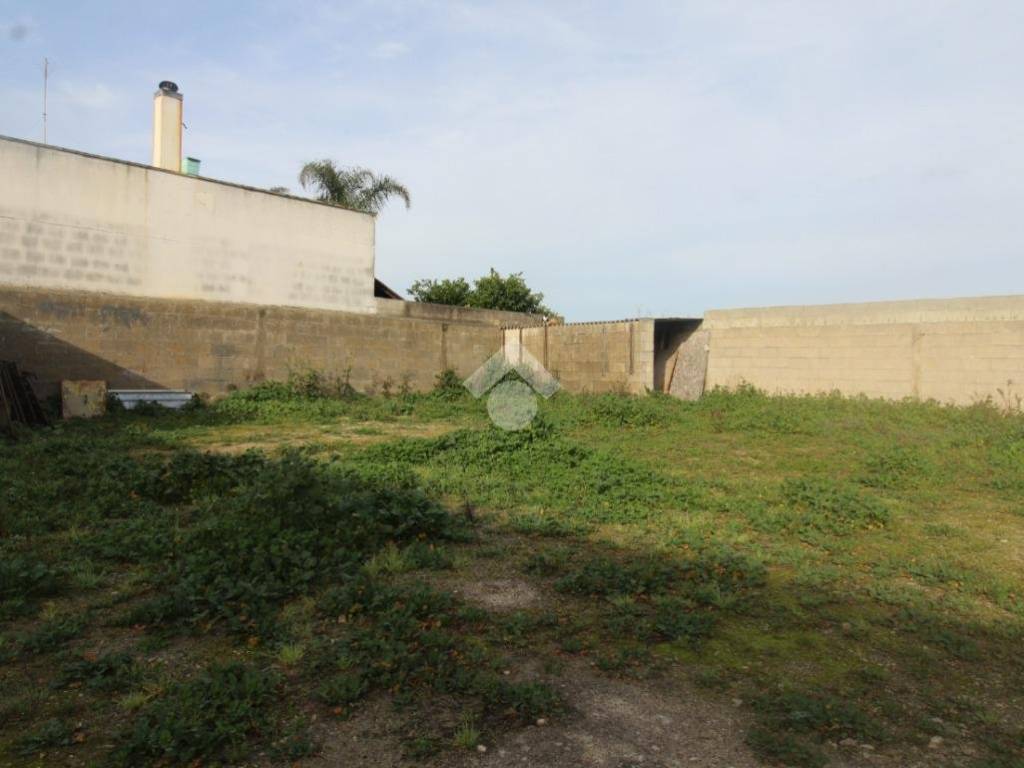 terreno agricolo in vendita a Brindisi in zona Tuturano