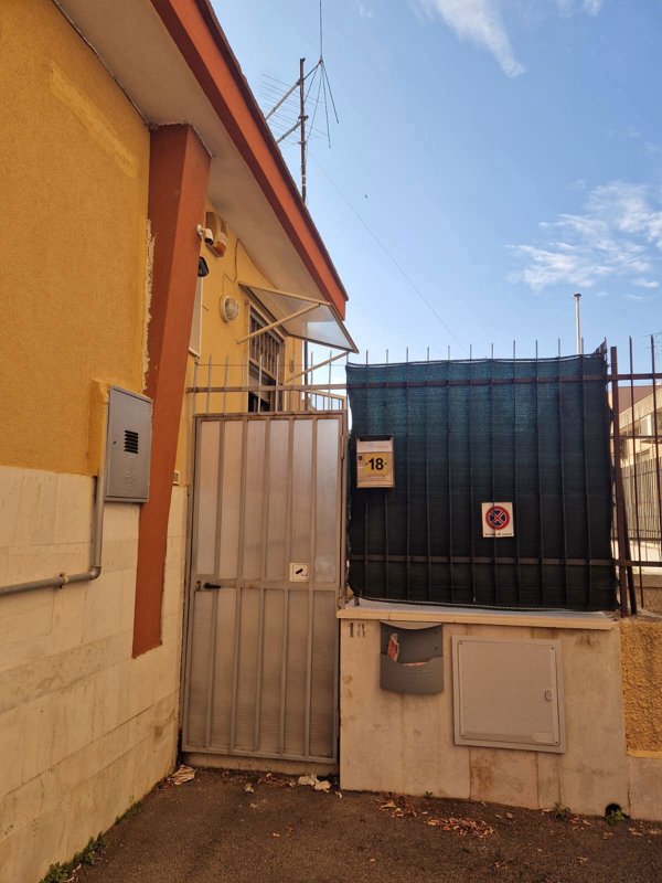 casa indipendente in vendita a Brindisi in zona Commenda