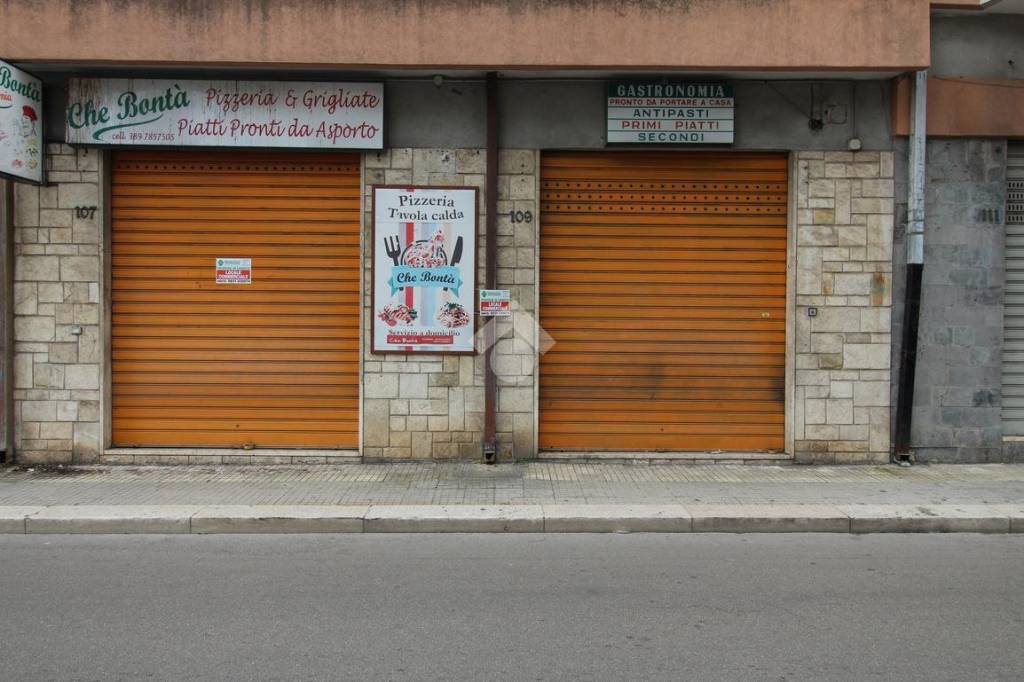 locale commerciale in vendita a Brindisi in zona Sant'Angelo