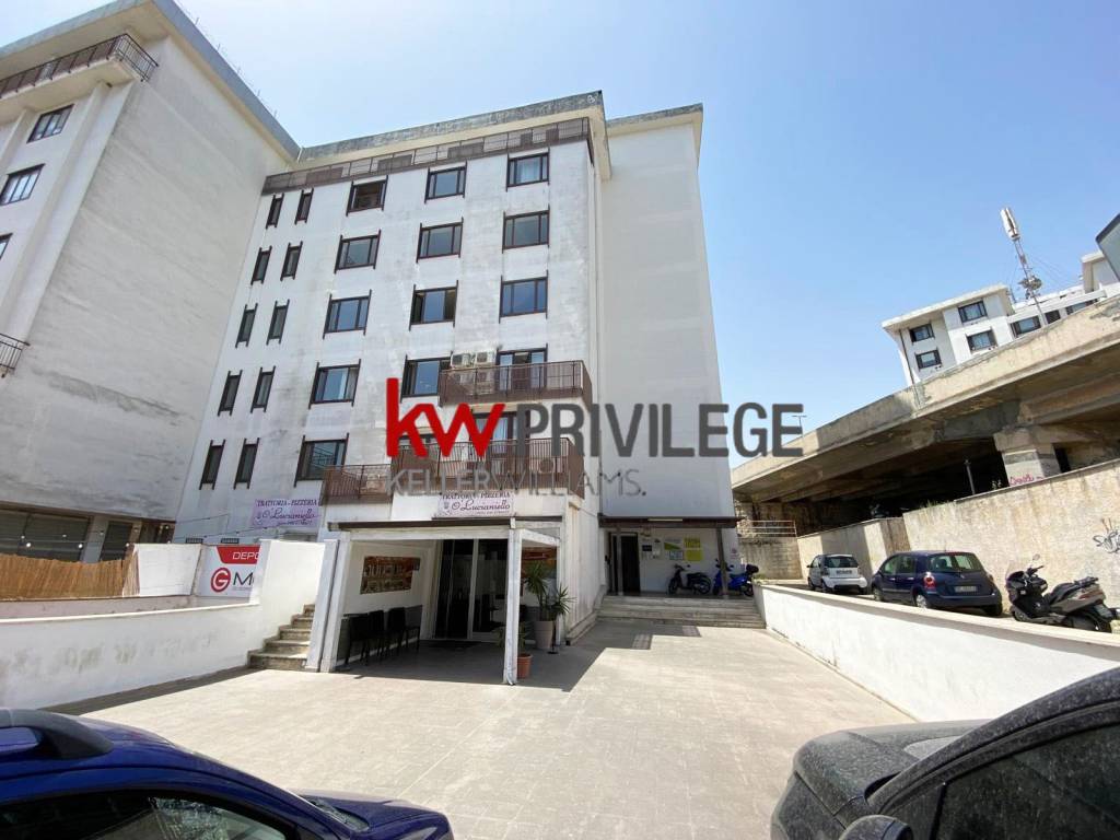 ufficio in vendita a Brindisi in zona Centro Città