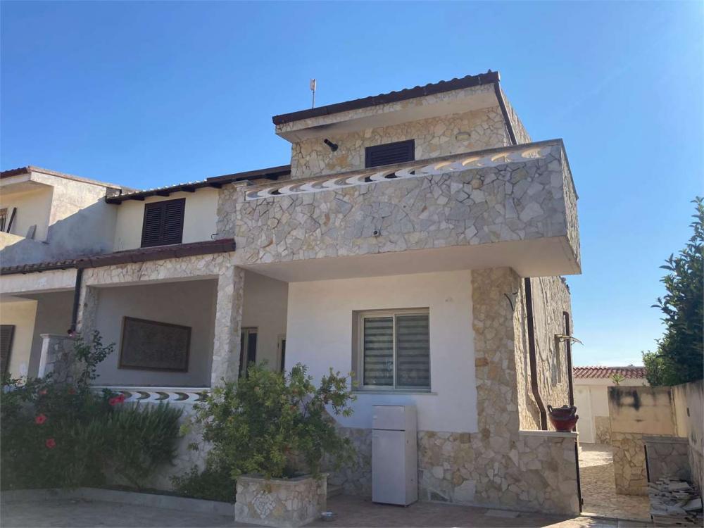 casa indipendente in vendita a Brindisi