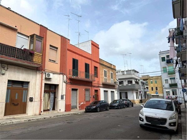 appartamento in vendita a Brindisi in zona Commenda
