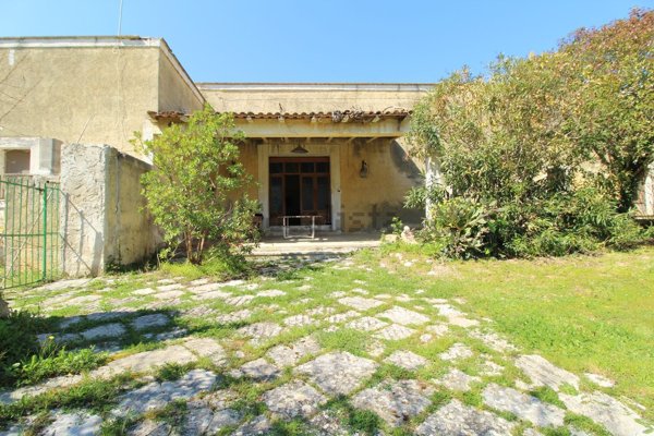 appartamento in vendita a Brindisi in zona Paradiso