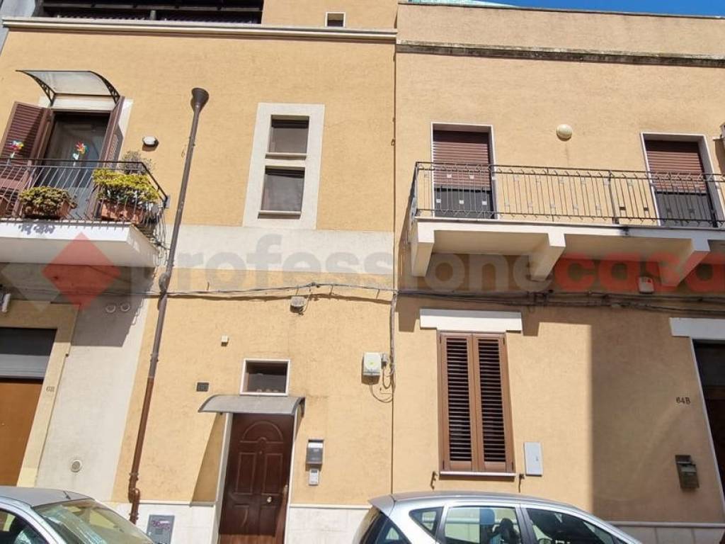 casa indipendente in vendita a Brindisi in zona Cappuccini