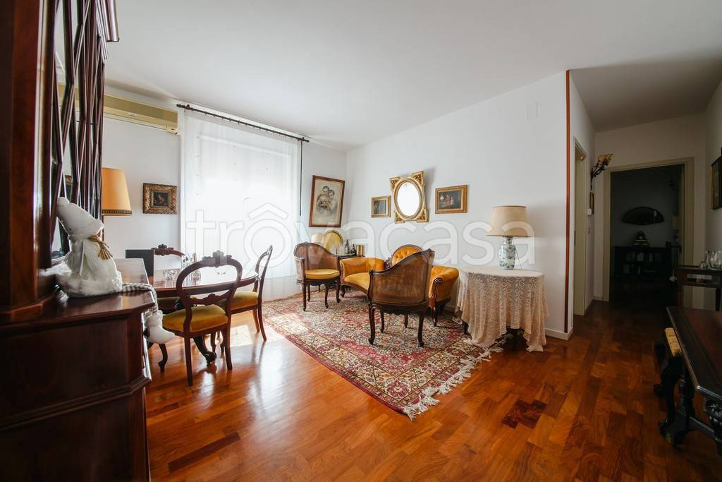 appartamento in vendita a Brindisi