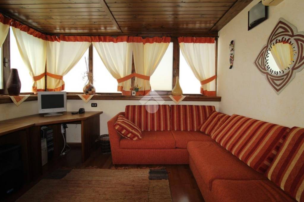 casa indipendente in vendita a Brindisi in zona Tuturano