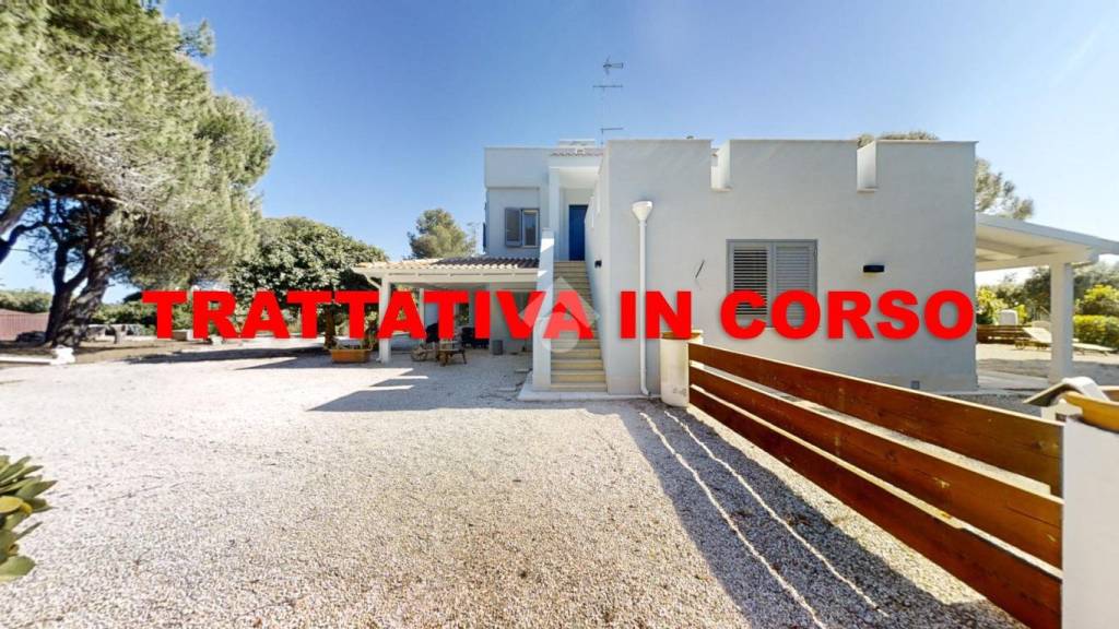 casa indipendente in vendita a Brindisi in zona Commenda