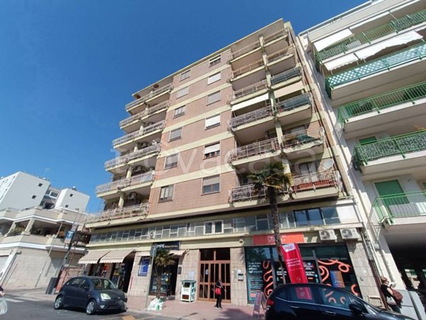 casa indipendente in vendita a Brindisi in zona Commenda