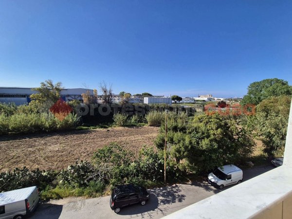appartamento in vendita a Brindisi in zona Commenda