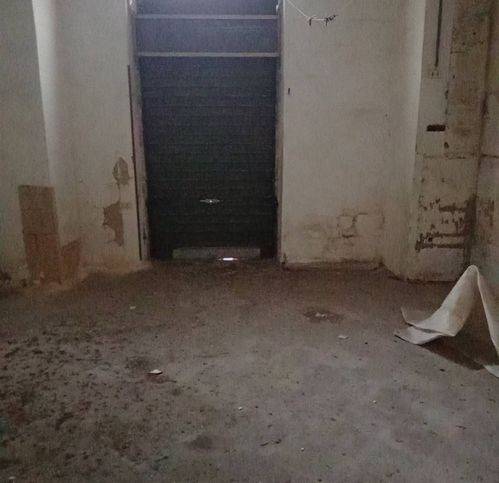 negozio in vendita a Brindisi in zona Cappuccini