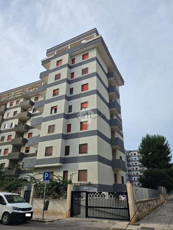 appartamento in vendita a Brindisi in zona Cappuccini