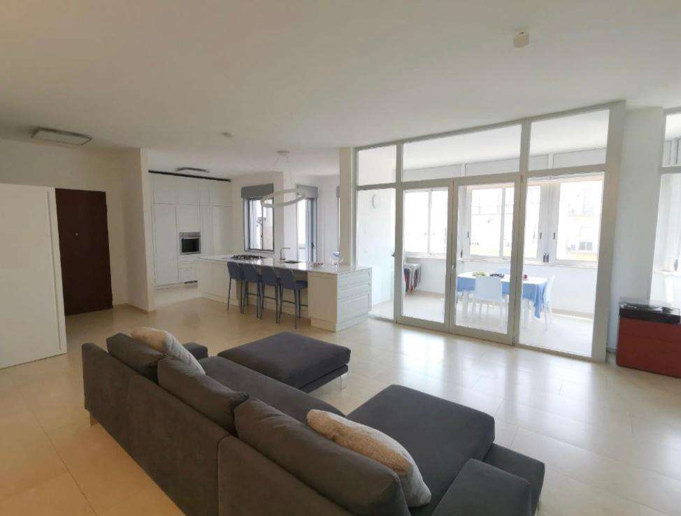 appartamento in vendita a Brindisi in zona Centro Città