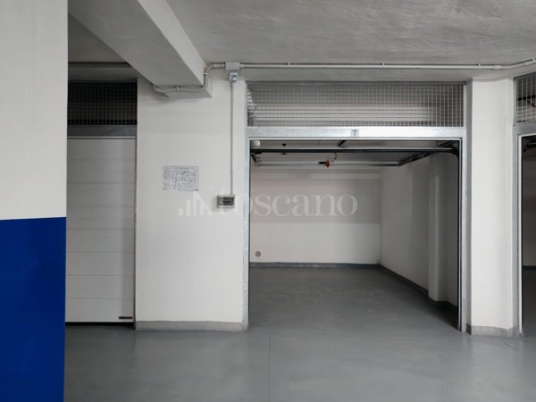 casa indipendente in vendita a Brindisi in zona Centro Città