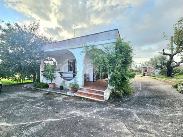 casa indipendente in vendita a Brindisi