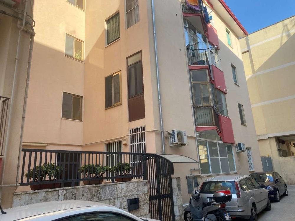 appartamento in vendita a Brindisi in zona Cappuccini
