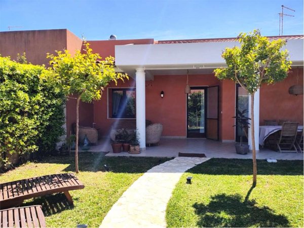 casa indipendente in vendita a Brindisi