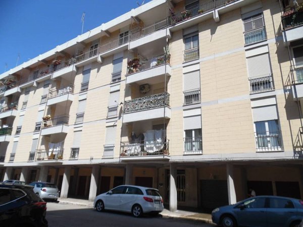 appartamento in vendita a Brindisi in zona Commenda
