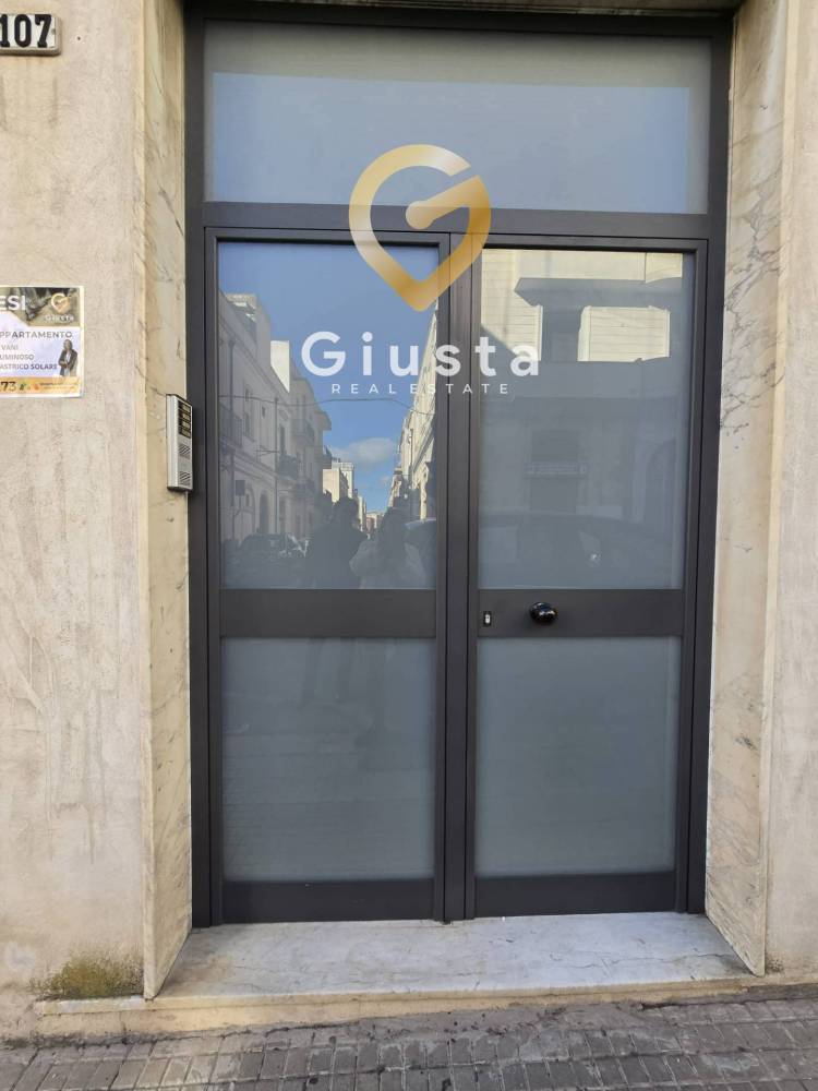 appartamento in vendita a Brindisi in zona Centro Città