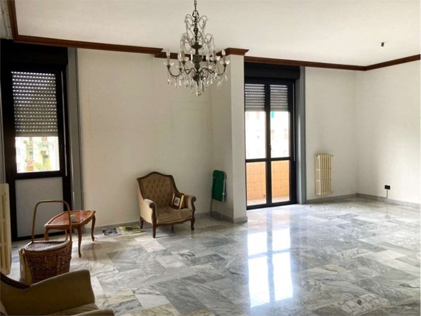appartamento in vendita a Brindisi in zona Commenda