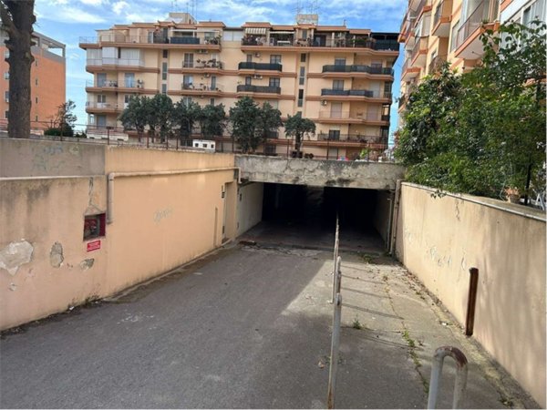 appartamento in vendita a Brindisi in zona Cappuccini