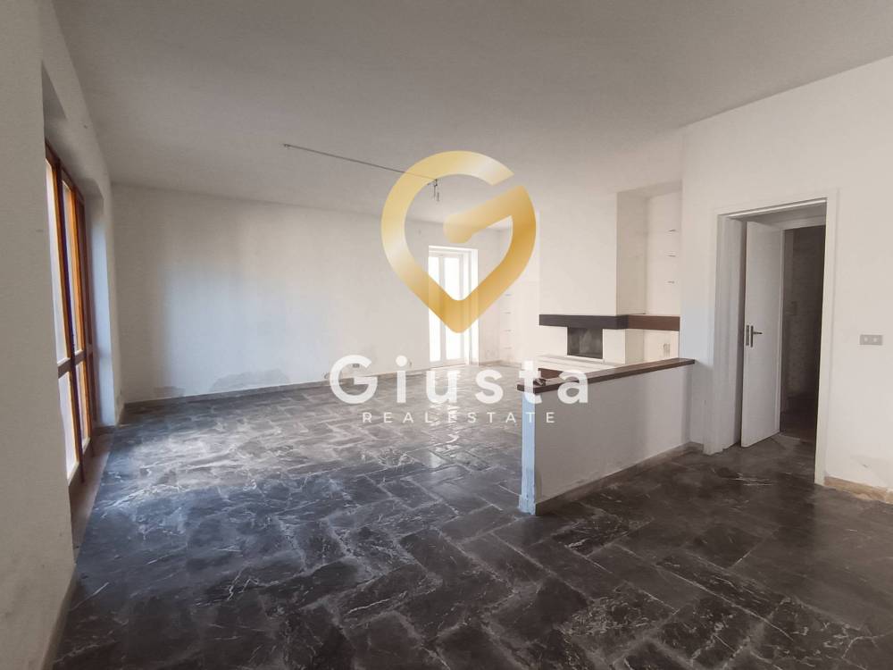 casa indipendente in vendita a Brindisi in zona Santa Maria del Casale