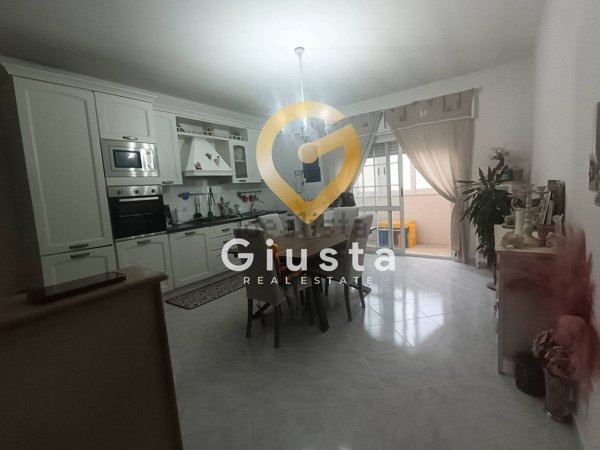 appartamento in vendita a Brindisi in zona Cappuccini