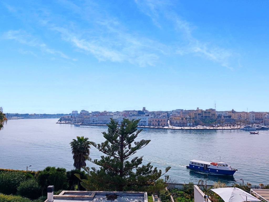 appartamento in vendita a Brindisi in zona Paradiso
